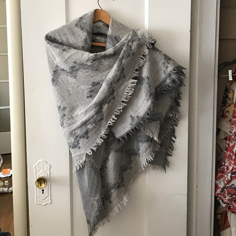 Aztec pattern Blanket scarf